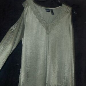 Daytrip Cold Shoulder Stylish Women's Green Top